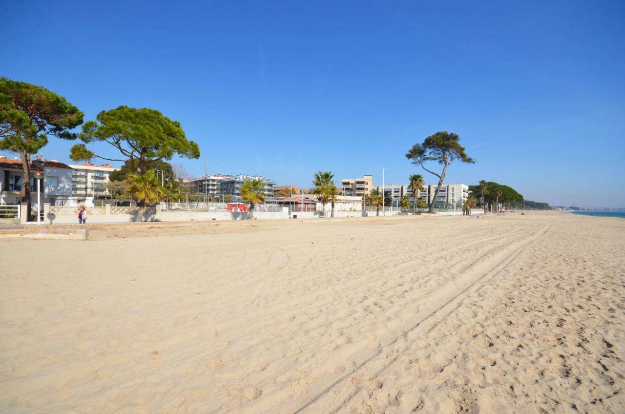 La Torre - Villa Rosamar Beach كامبريلس المظهر الخارجي الصورة